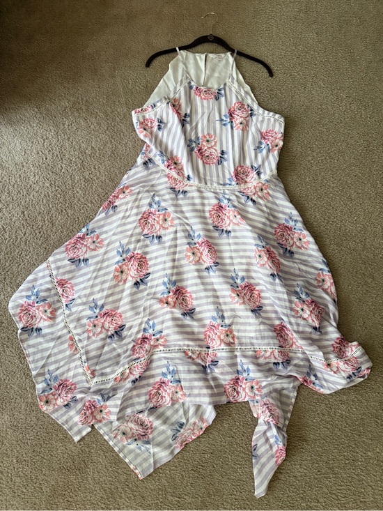 Candie's Other - Candie's White Striped Dress with Pink Floral Print